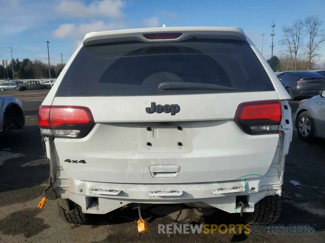 6 Photograph of a damaged car 1C4RJFAG9NC146373 JEEP GRAND CHER 2022