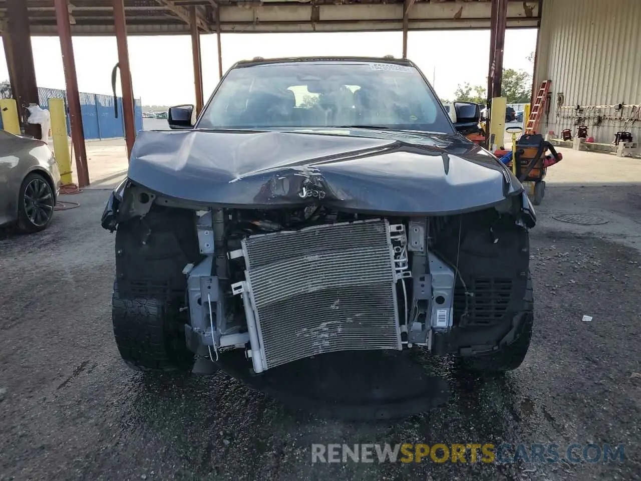 5 Photograph of a damaged car 1C4RJGAG6N8589234 JEEP GRAND CHER 2022
