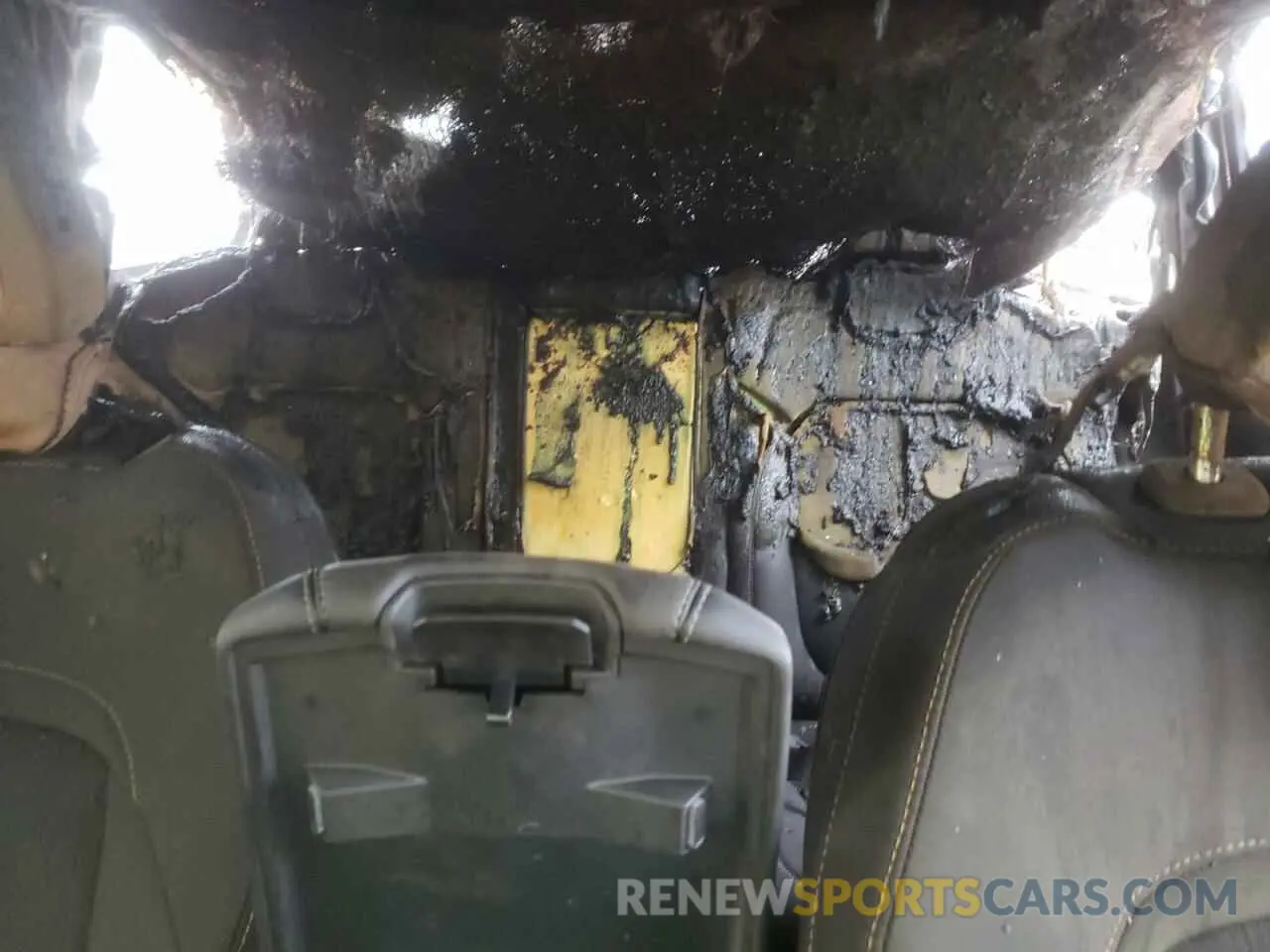10 Photograph of a damaged car 1C4RJHAG1N8591351 JEEP GRAND CHER 2022