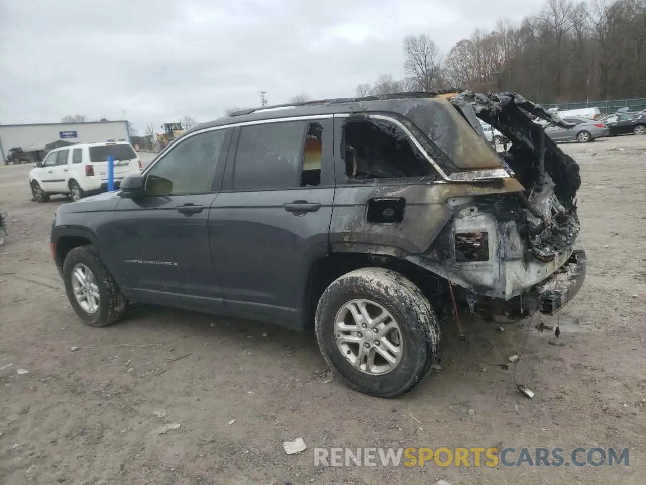2 Photograph of a damaged car 1C4RJHAG1N8591351 JEEP GRAND CHER 2022