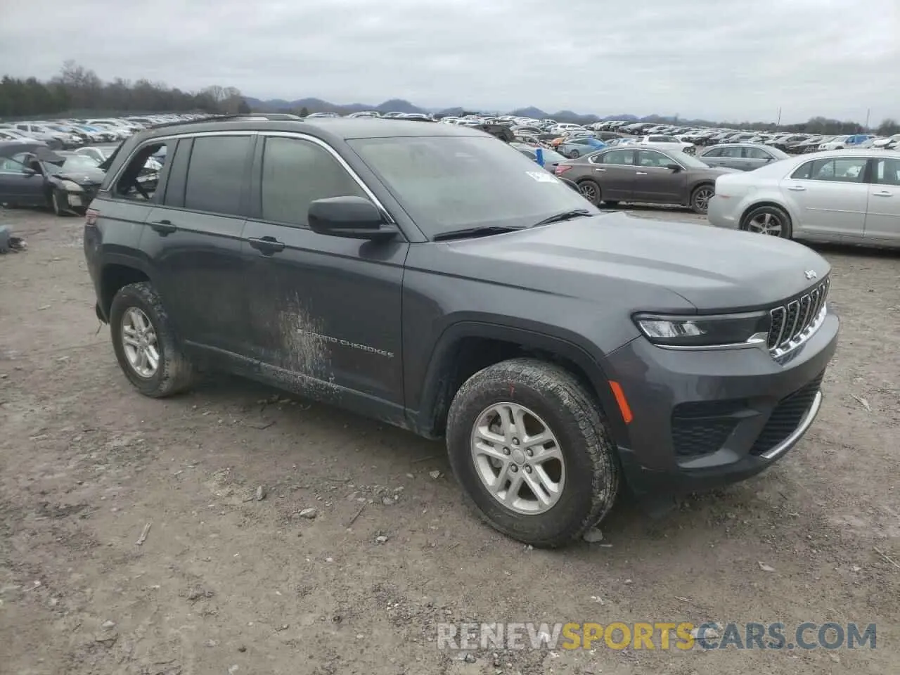 4 Photograph of a damaged car 1C4RJHAG1N8591351 JEEP GRAND CHER 2022