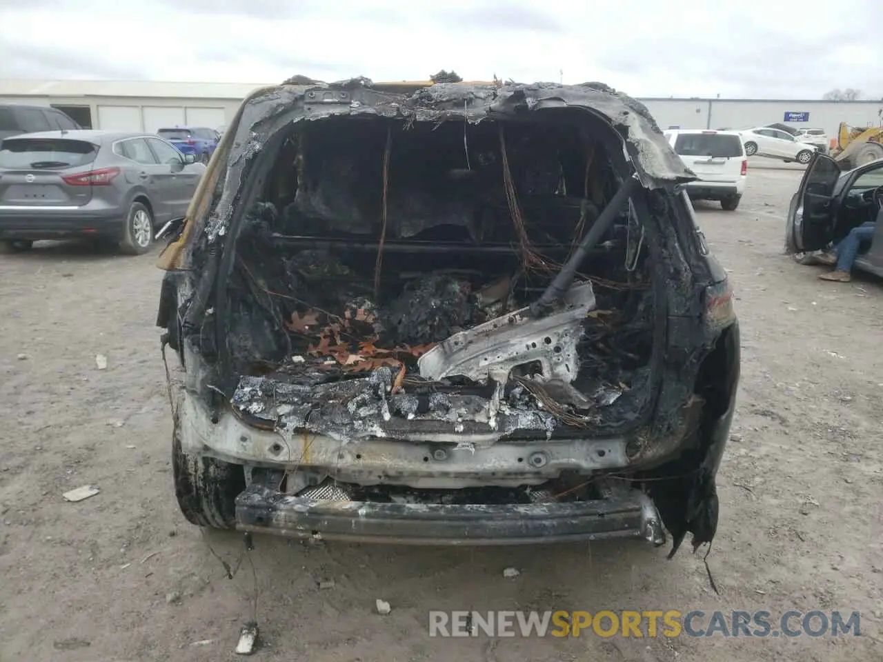 6 Photograph of a damaged car 1C4RJHAG1N8591351 JEEP GRAND CHER 2022