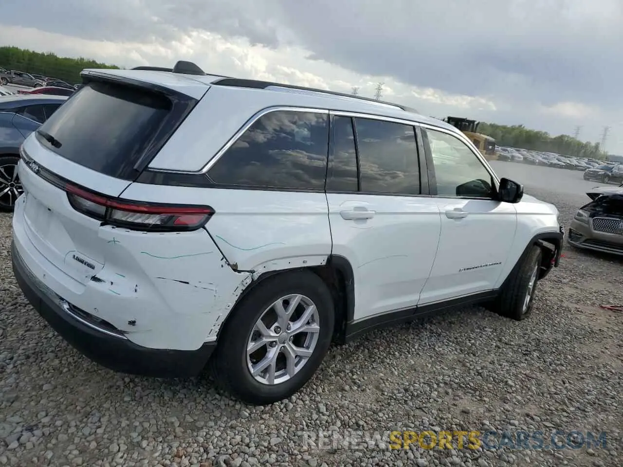 3 Photograph of a damaged car 1C4RJHBG4N8540232 JEEP GRAND CHER 2022