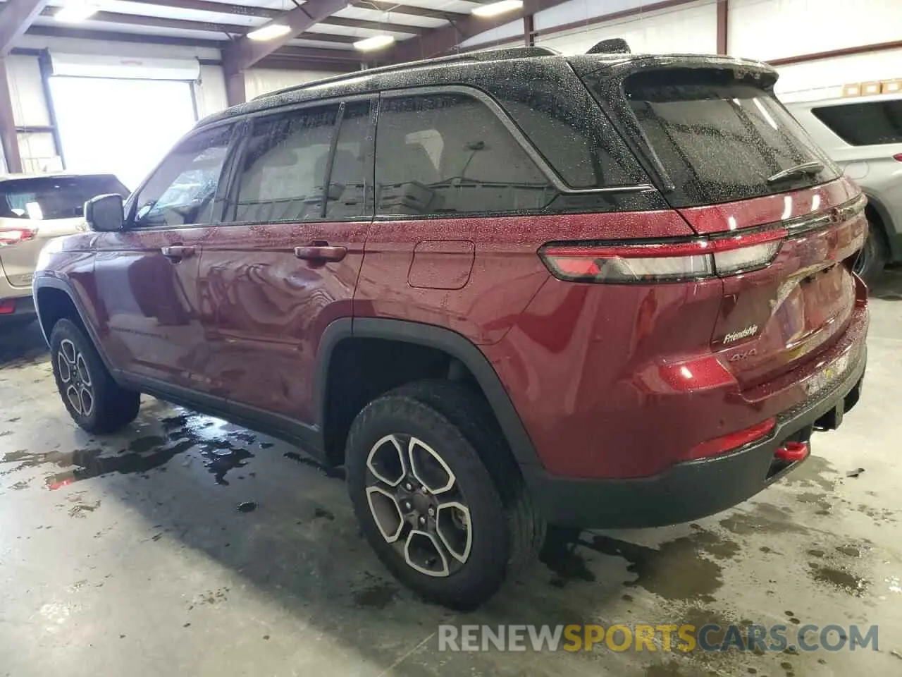 2 Photograph of a damaged car 1C4RJHCG9N8611147 JEEP GRAND CHER 2022
