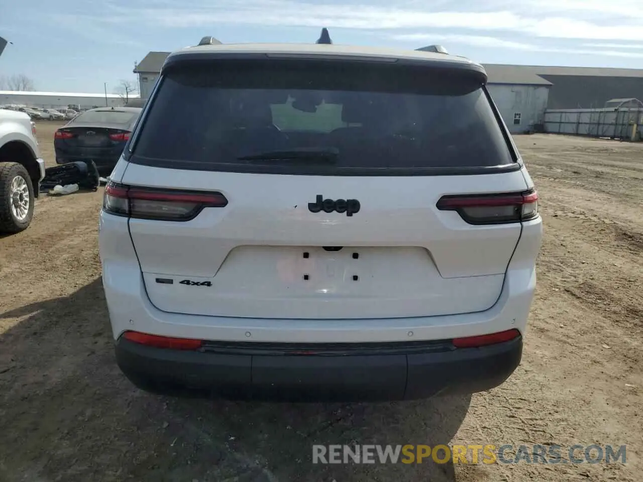 6 Photograph of a damaged car 1C4RJKAG8N8549949 JEEP GRAND CHER 2022