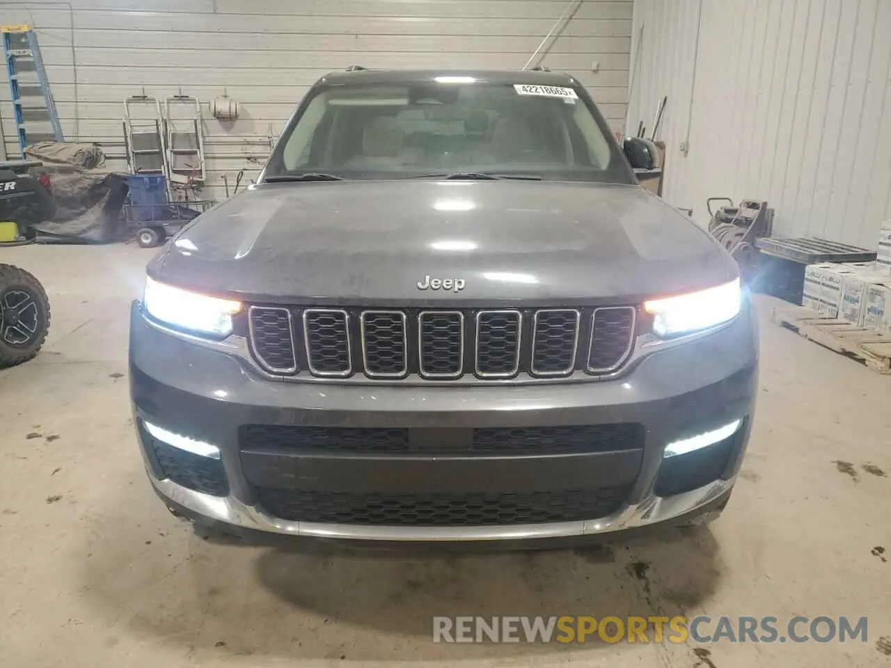 5 Photograph of a damaged car 1C4RJKBG1N8527208 JEEP GRAND CHER 2022