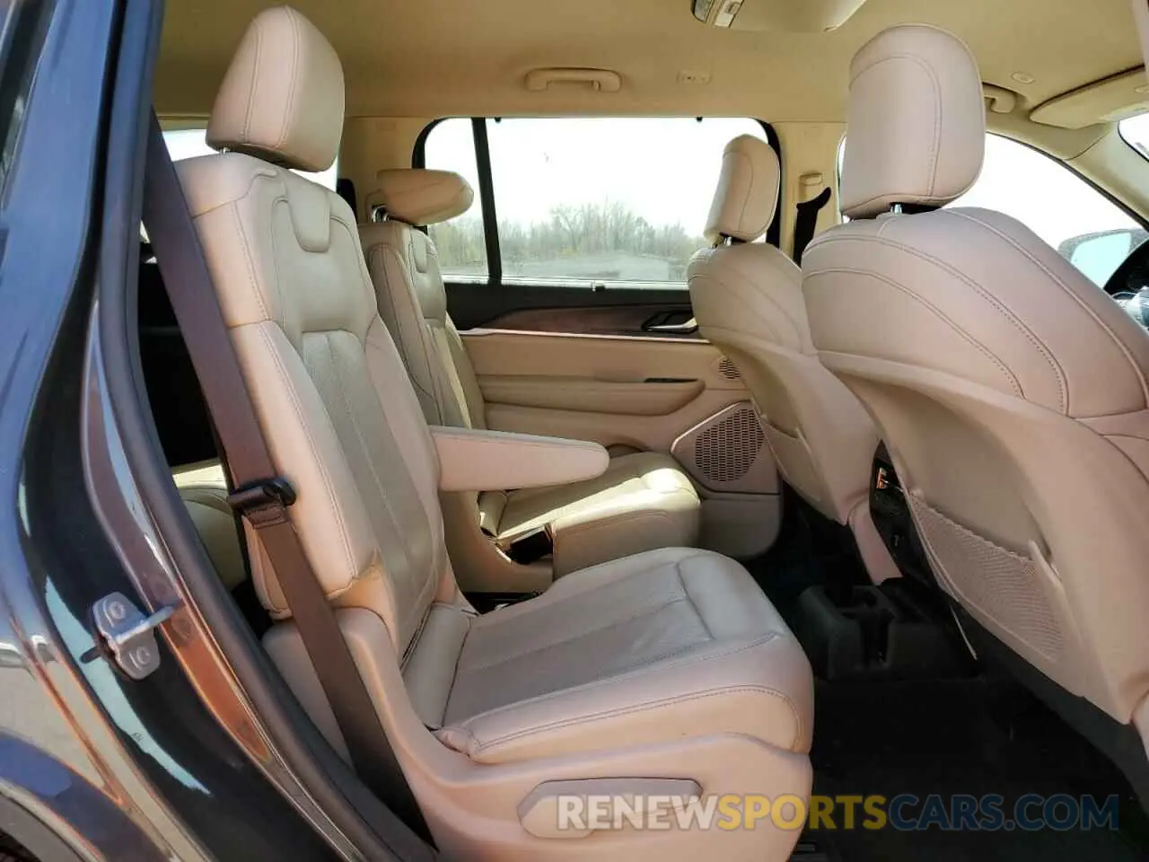 11 Фотография поврежденного автомобиля 1C4RJKBG8N8582951 JEEP GRAND CHER 2022