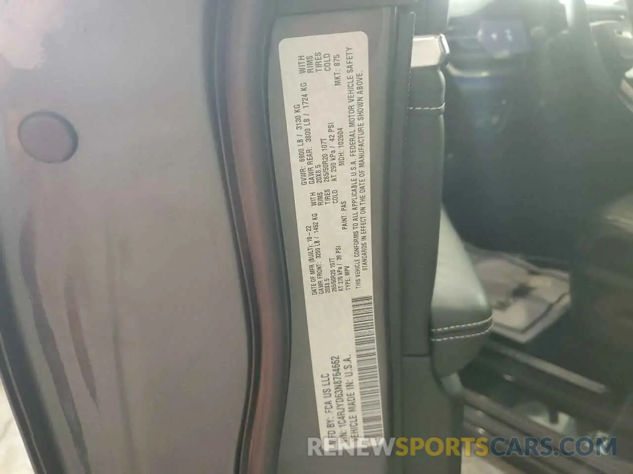 13 Photograph of a damaged car 1C4RJYD63N8764662 JEEP GRAND CHER 2022