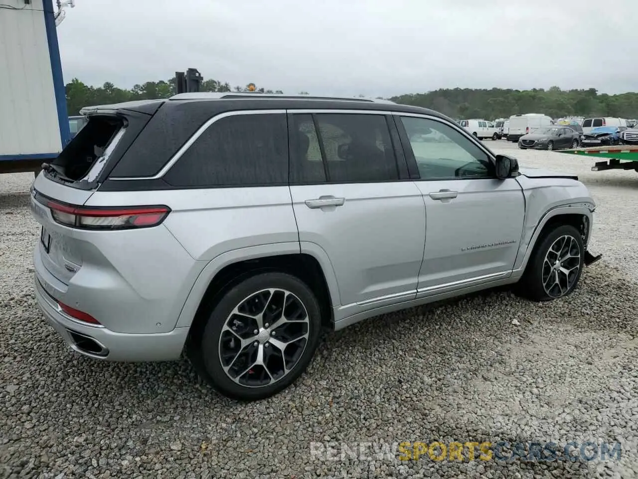 3 Photograph of a damaged car 1C4RJYE68N8707274 JEEP GRAND CHER 2022