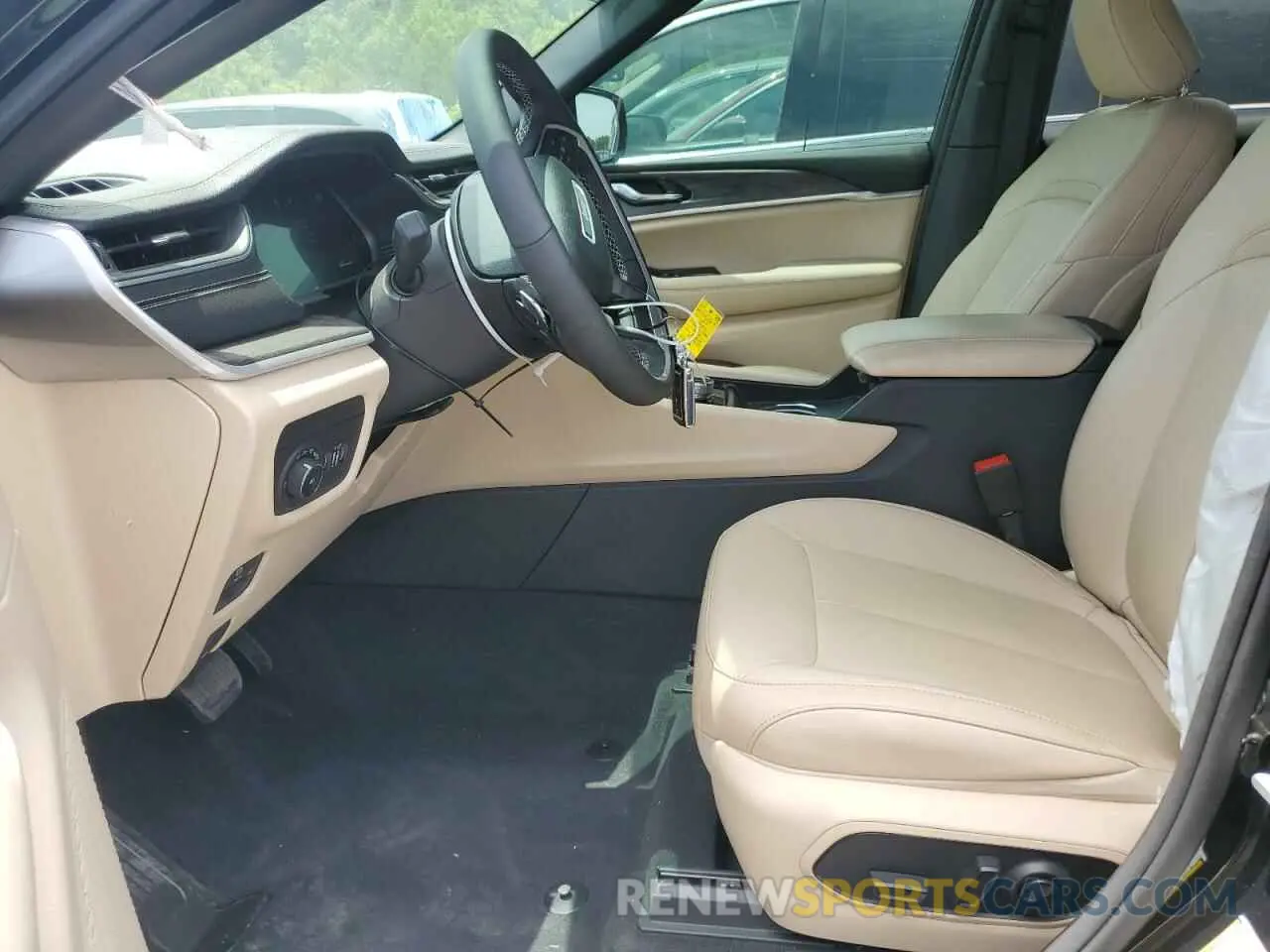 7 Фотография поврежденного автомобиля 1C4RJGBG7PC648659 JEEP GRAND CHER 2023