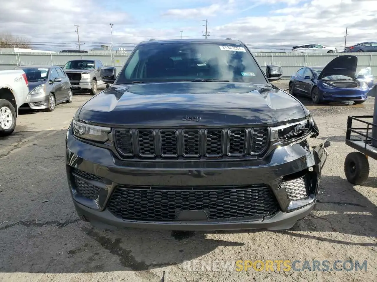 5 Photograph of a damaged car 1C4RJHAG7PC529579 JEEP GRAND CHER 2023
