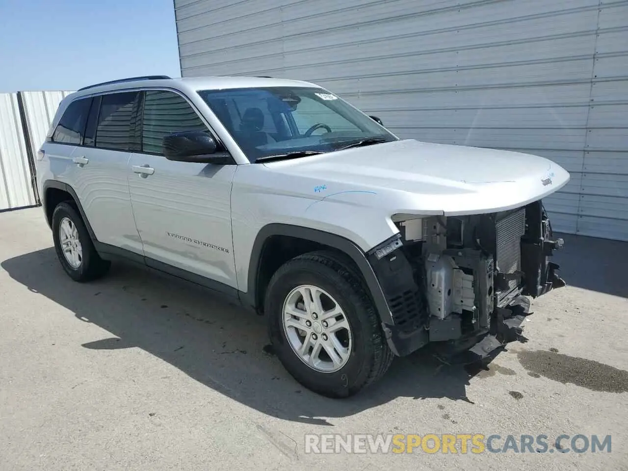 4 Photograph of a damaged car 1C4RJHAG7PC669101 JEEP GRAND CHER 2023
