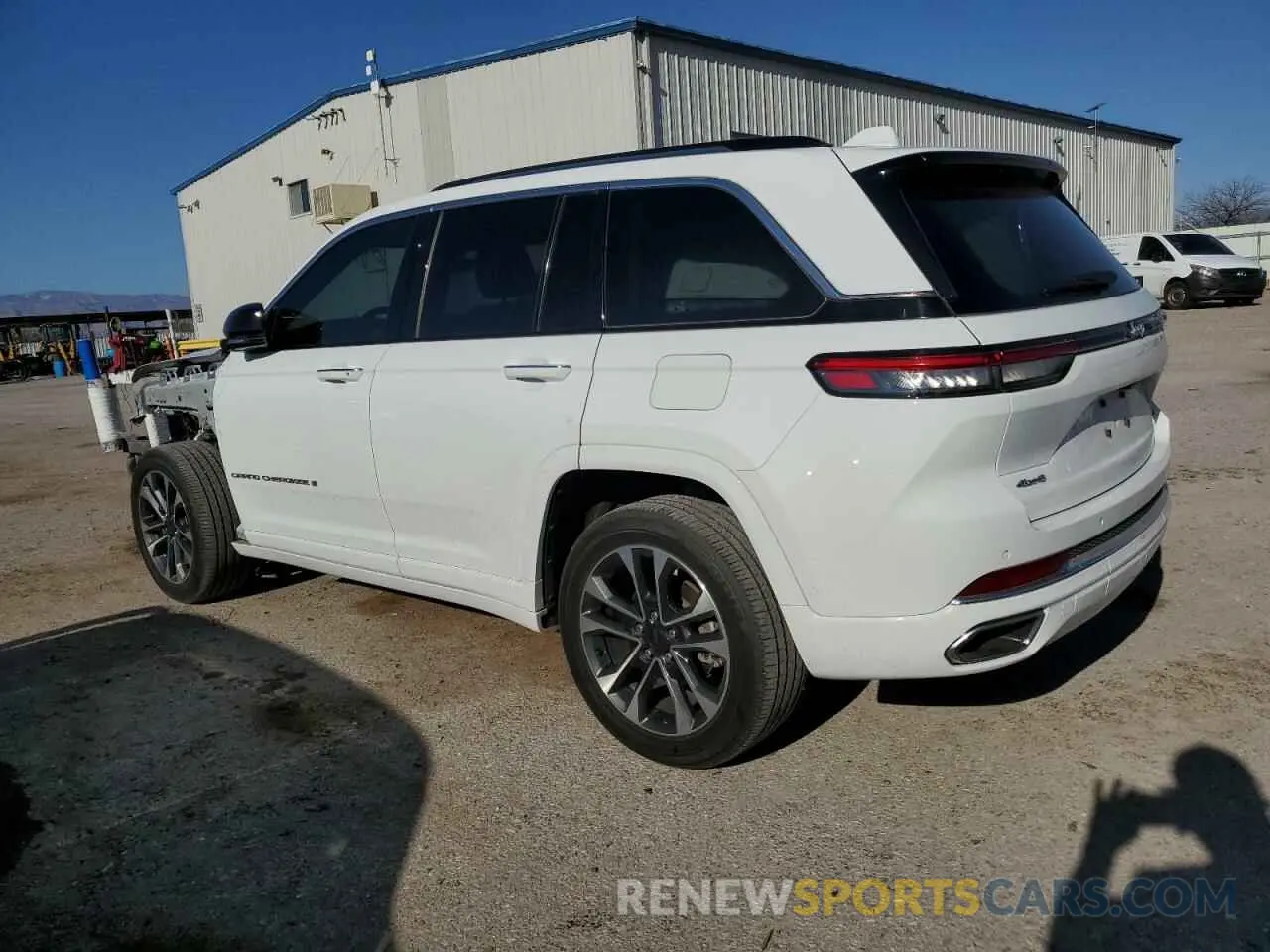 2 Фотография поврежденного автомобиля 1C4RJHDG9P8741074 JEEP GRAND CHER 2023