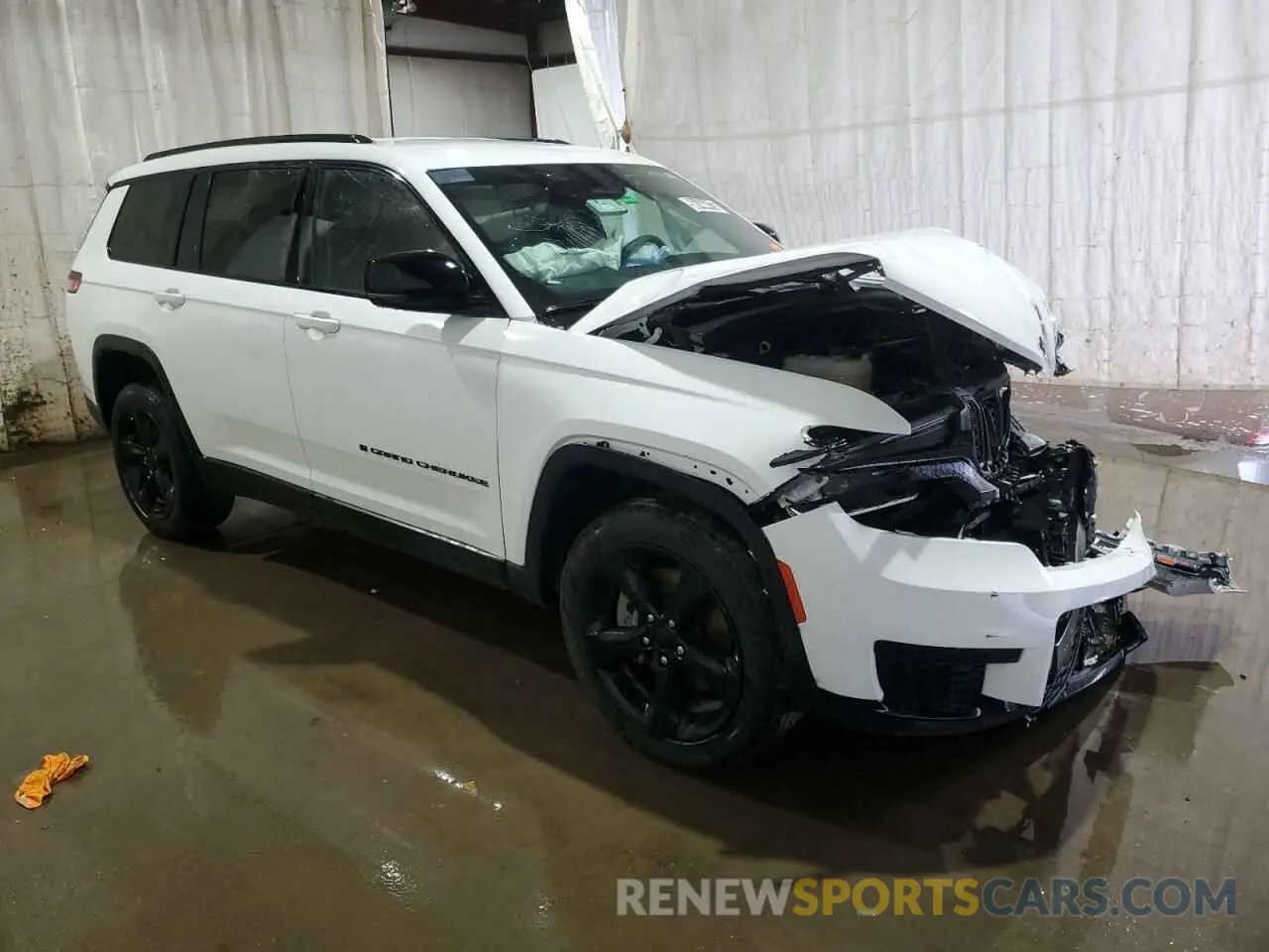 4 Photograph of a damaged car 1C4RJJAG2P8901453 JEEP GRAND CHER 2023