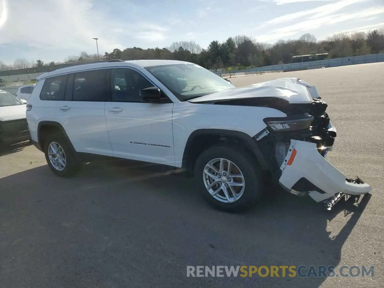 4 Photograph of a damaged car 1C4RJJAG4P8901647 JEEP GRAND CHER 2023