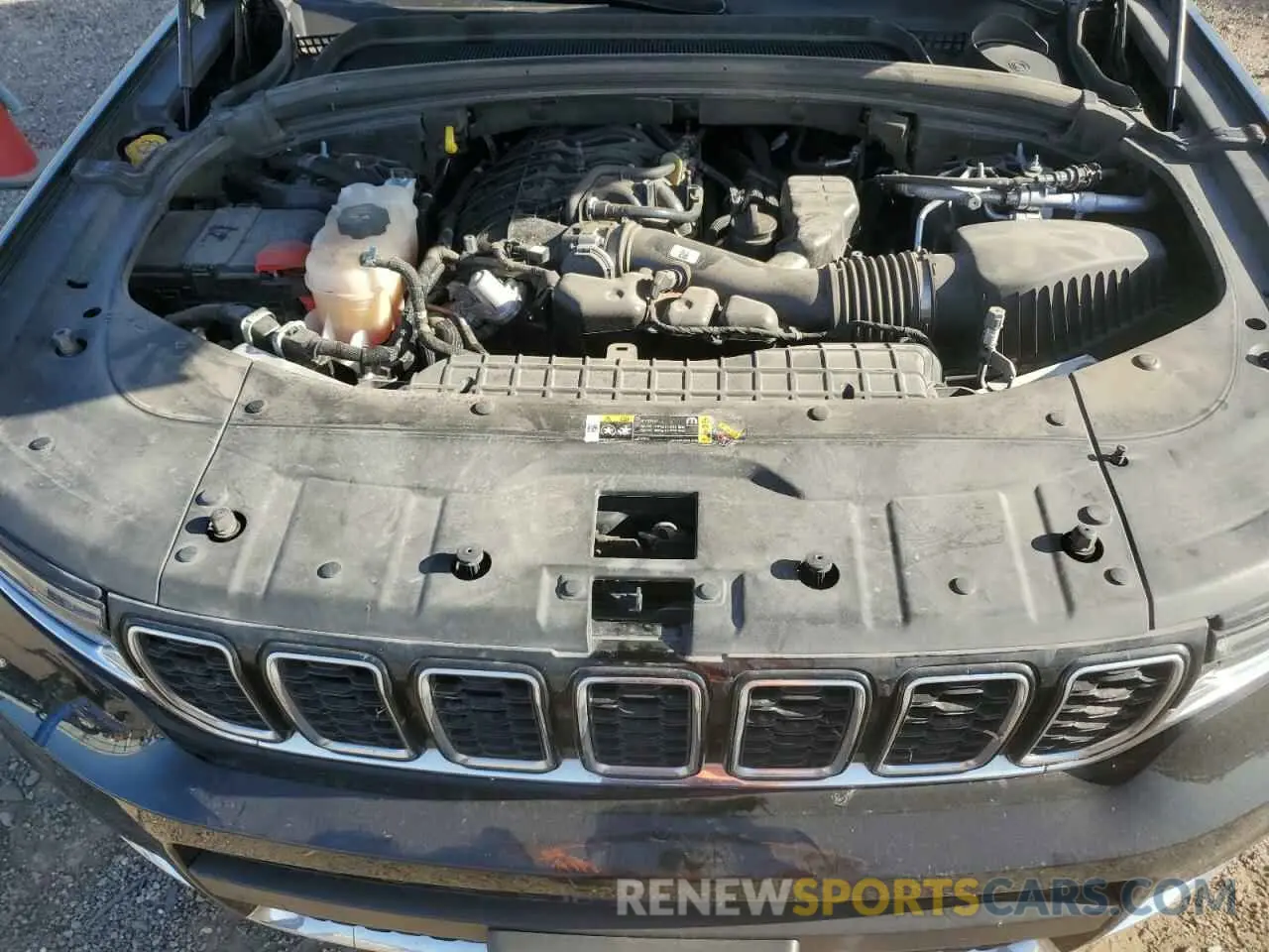 12 Photograph of a damaged car 1C4RJJBG4P8879941 JEEP GRAND CHER 2023