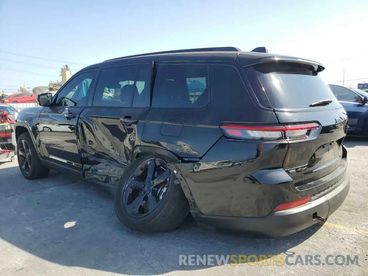 2 Photograph of a damaged car 1C4RJKAG2P8723369 JEEP GRAND CHER 2023