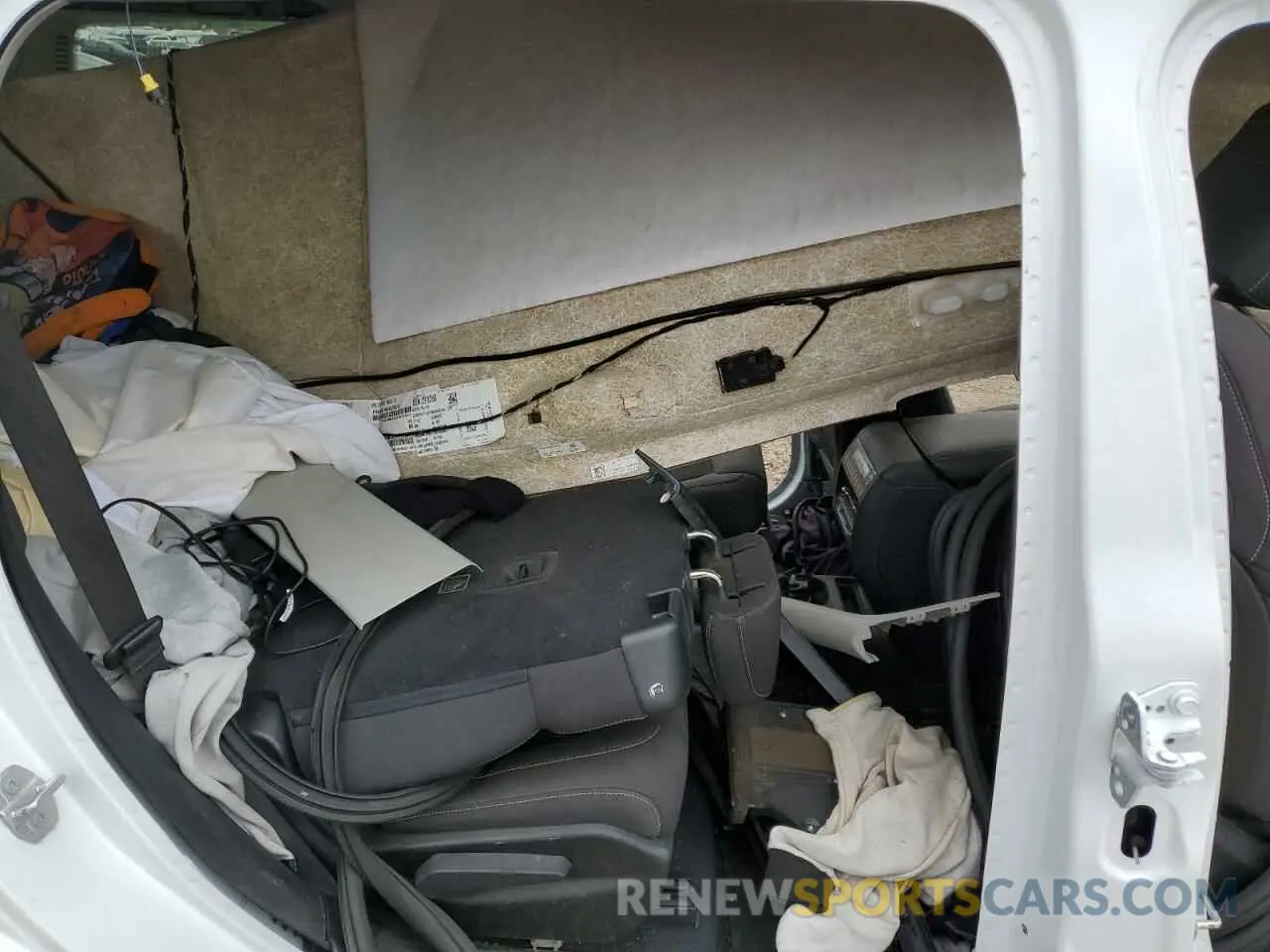 10 Фотография поврежденного автомобиля 1C4RJKAG2P8769736 JEEP GRAND CHER 2023
