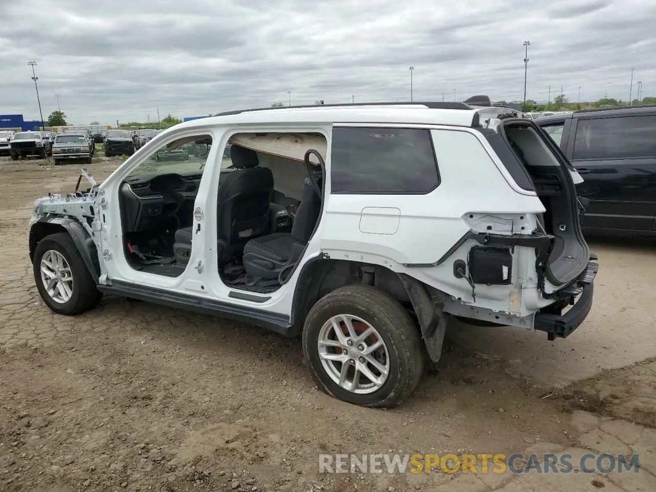 2 Фотография поврежденного автомобиля 1C4RJKAG2P8769736 JEEP GRAND CHER 2023
