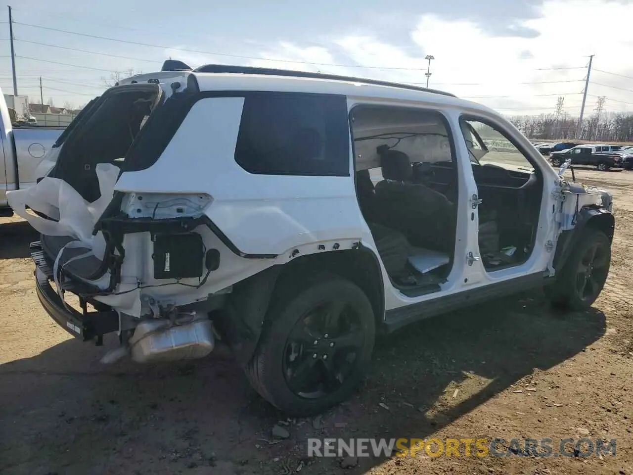 3 Photograph of a damaged car 1C4RJKAG3P8866119 JEEP GRAND CHER 2023