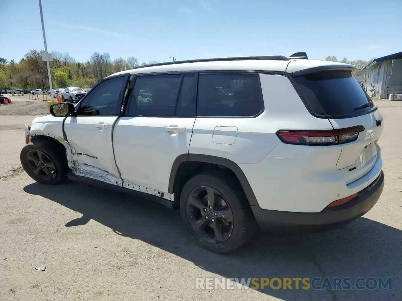 2 Фотография поврежденного автомобиля 1C4RJKAGXP8858325 JEEP GRAND CHER 2023