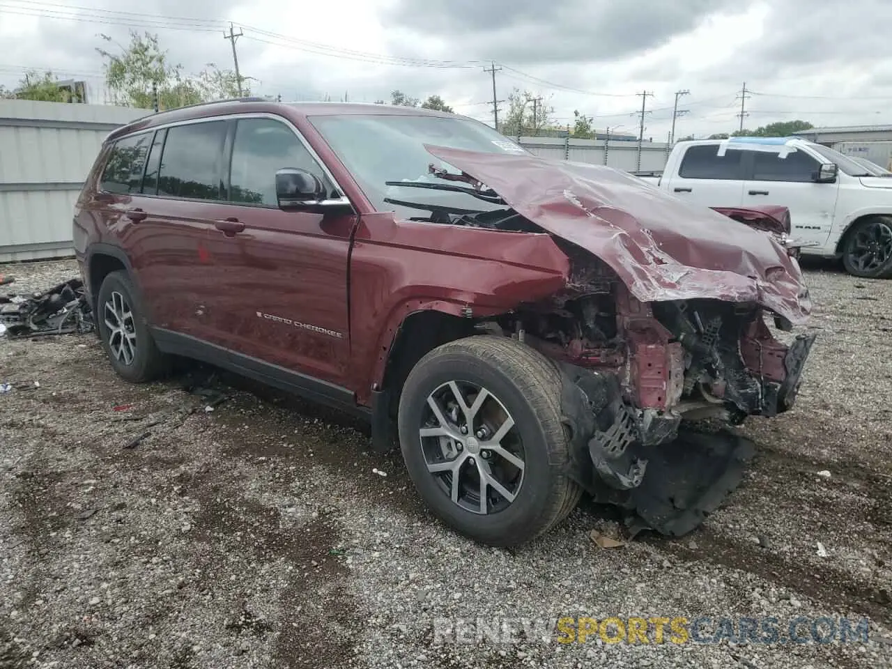 4 Photograph of a damaged car 1C4RJKBG0P8832220 JEEP GRAND CHER 2023