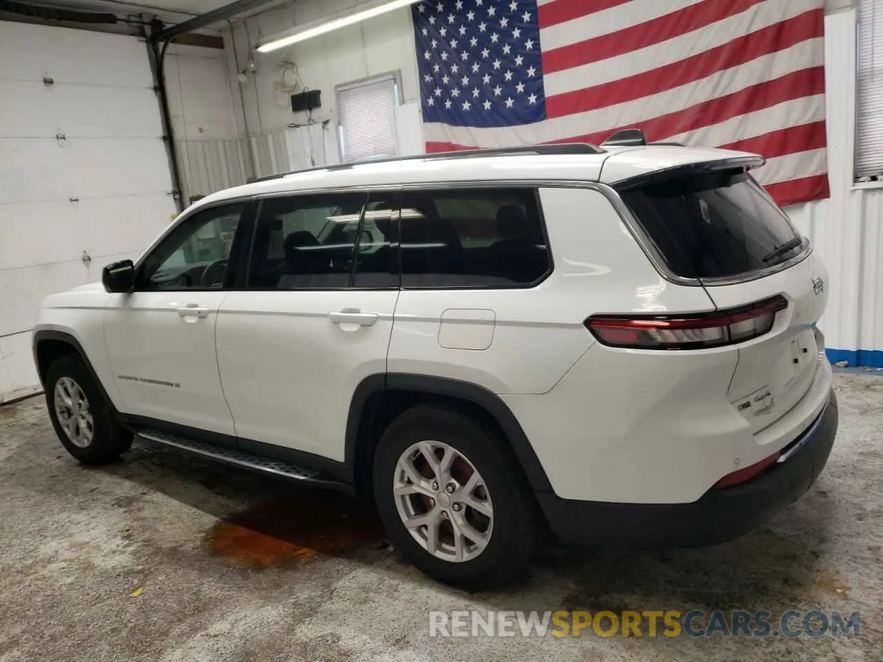 2 Photograph of a damaged car 1C4RJKBGXP8805588 JEEP GRAND CHER 2023