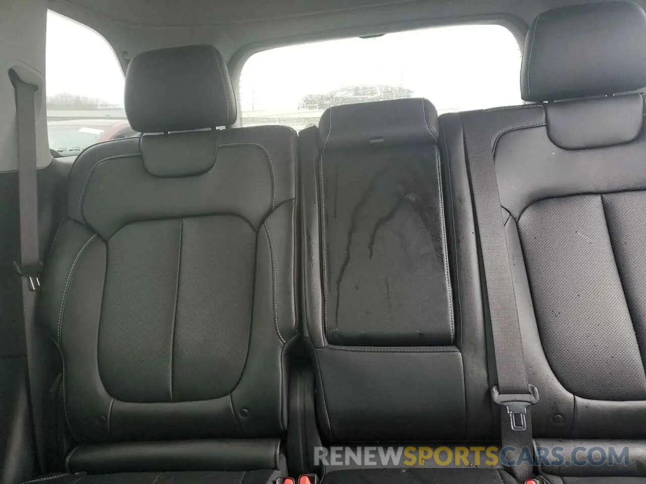 10 Фотография поврежденного автомобиля 1C4RJYB60P8912062 JEEP GRAND CHER 2023