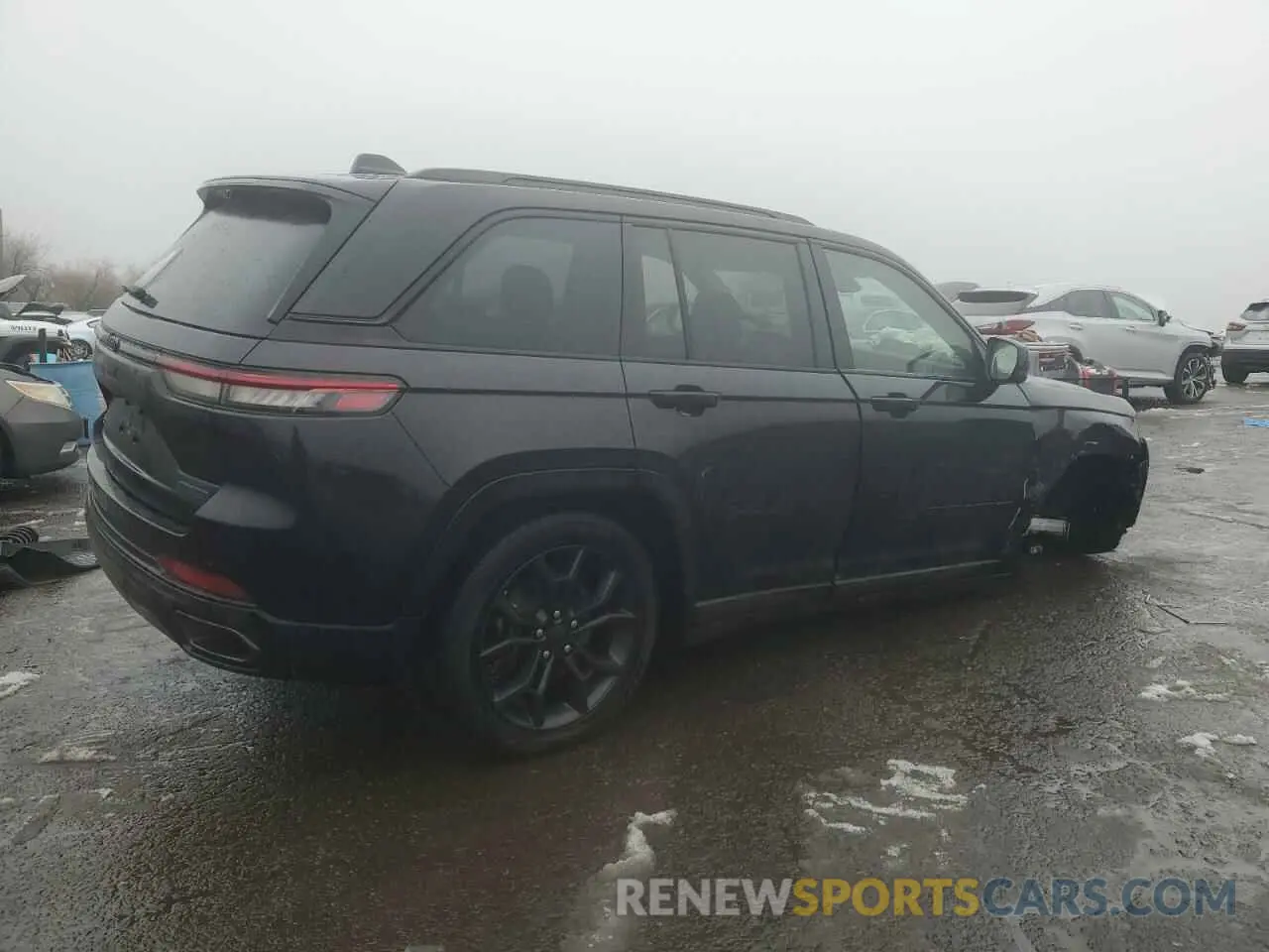 3 Фотография поврежденного автомобиля 1C4RJYB60P8912062 JEEP GRAND CHER 2023