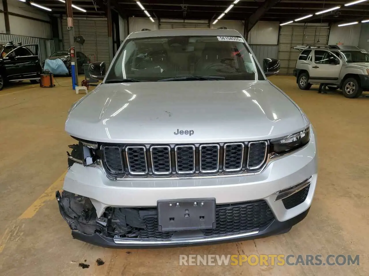 5 Photograph of a damaged car 1C4RJYB6XPC633411 JEEP GRAND CHER 2023