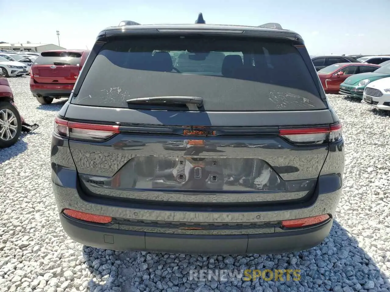 6 Photograph of a damaged car 1C4RJHAG4RC110687 JEEP GRAND CHER 2024