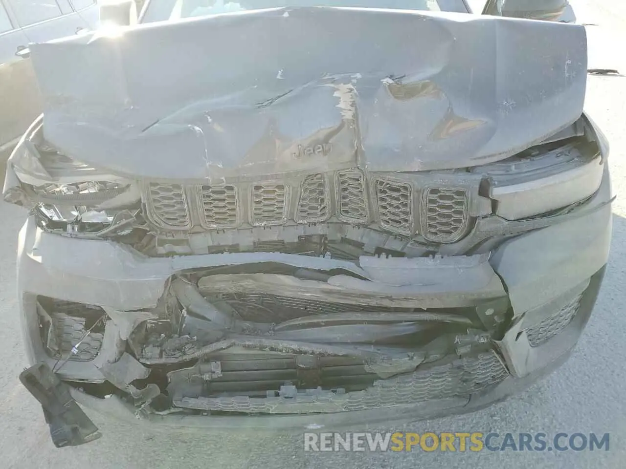 14 Photograph of a damaged car 1C4RJHAG7RC257697 JEEP GRAND CHER 2024