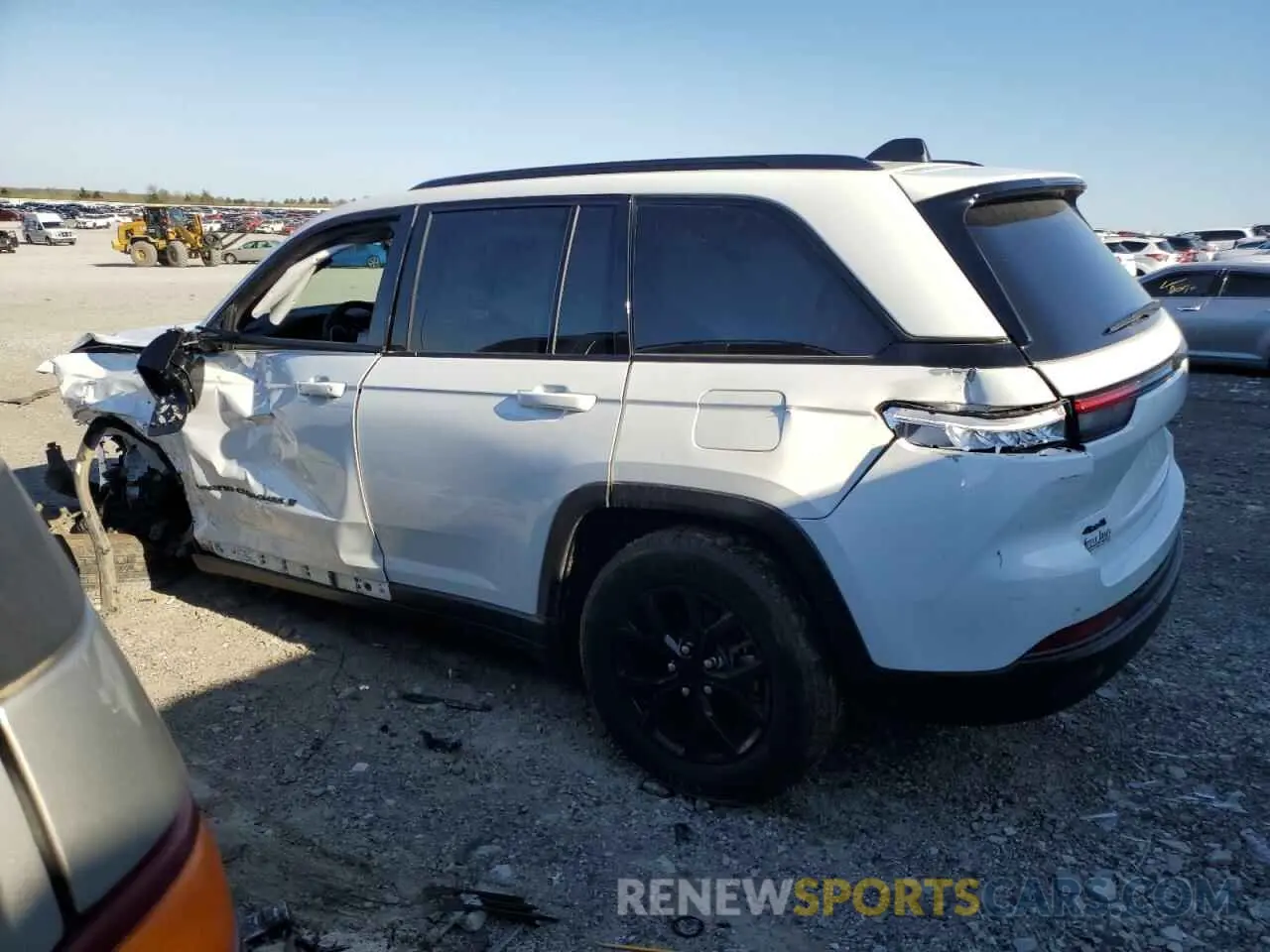 2 Photograph of a damaged car 1C4RJHAG8R8934050 JEEP GRAND CHER 2024