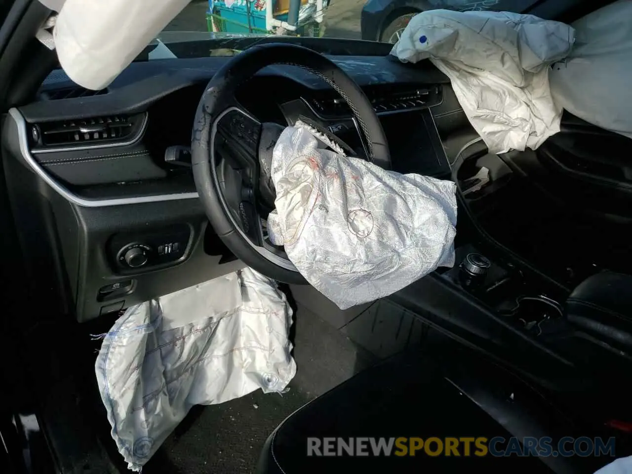 8 Photograph of a damaged car 1C4RJHAG9RC235801 JEEP GRAND CHER 2024