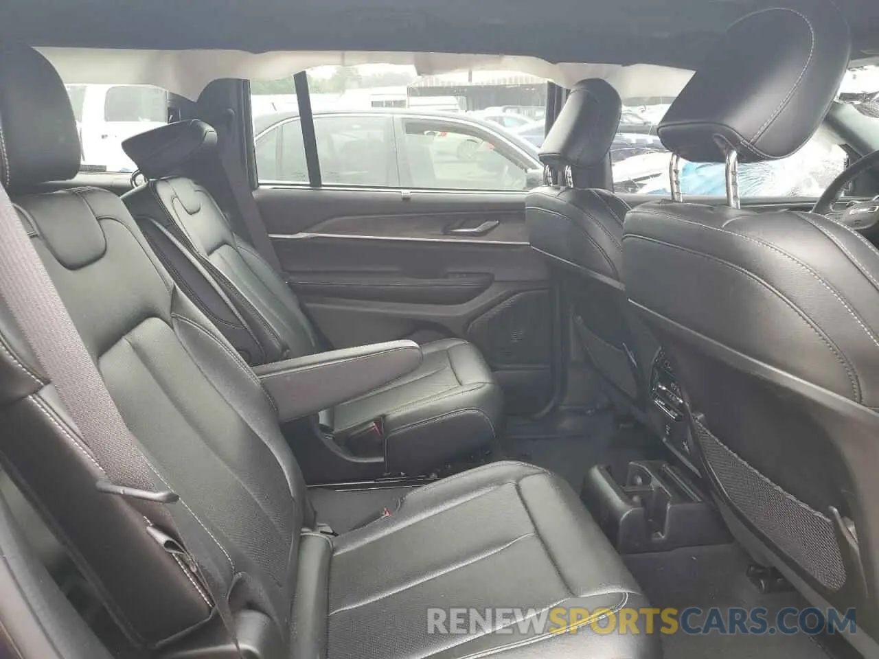 11 Фотография поврежденного автомобиля 1C4RJJBG6R8580275 JEEP GRAND CHER 2024