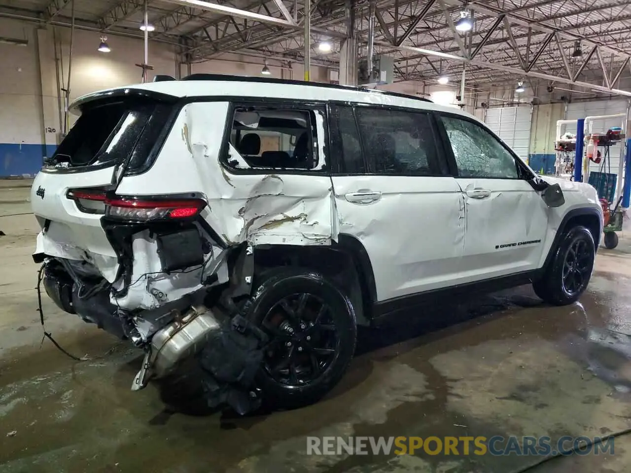 3 Photograph of a damaged car 1C4RJKAG0R8553693 JEEP GRAND CHER 2024