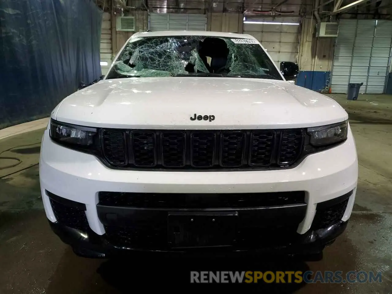 5 Photograph of a damaged car 1C4RJKAG0R8553693 JEEP GRAND CHER 2024