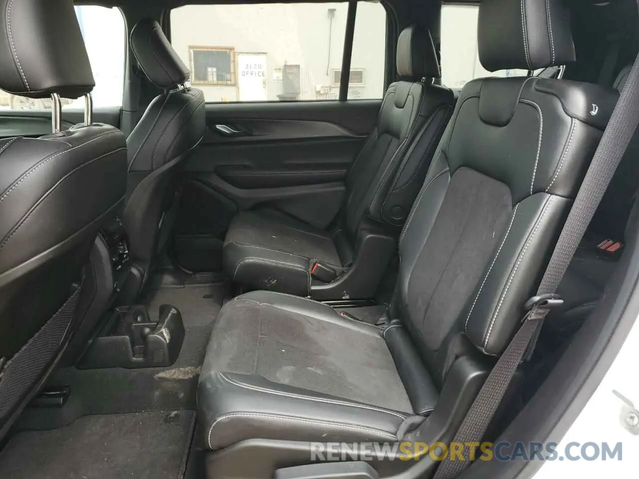 11 Фотография поврежденного автомобиля 1C4RJKAG2R8609472 JEEP GRAND CHER 2024