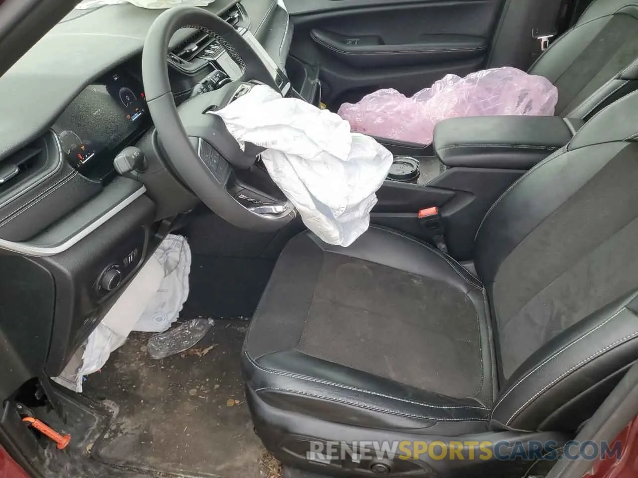 7 Photograph of a damaged car 1C4RJKAG3R8925737 JEEP GRAND CHER 2024