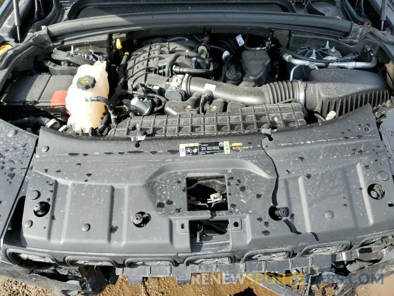 12 Photograph of a damaged car 1C4RJKAG7R8625439 JEEP GRAND CHER 2024