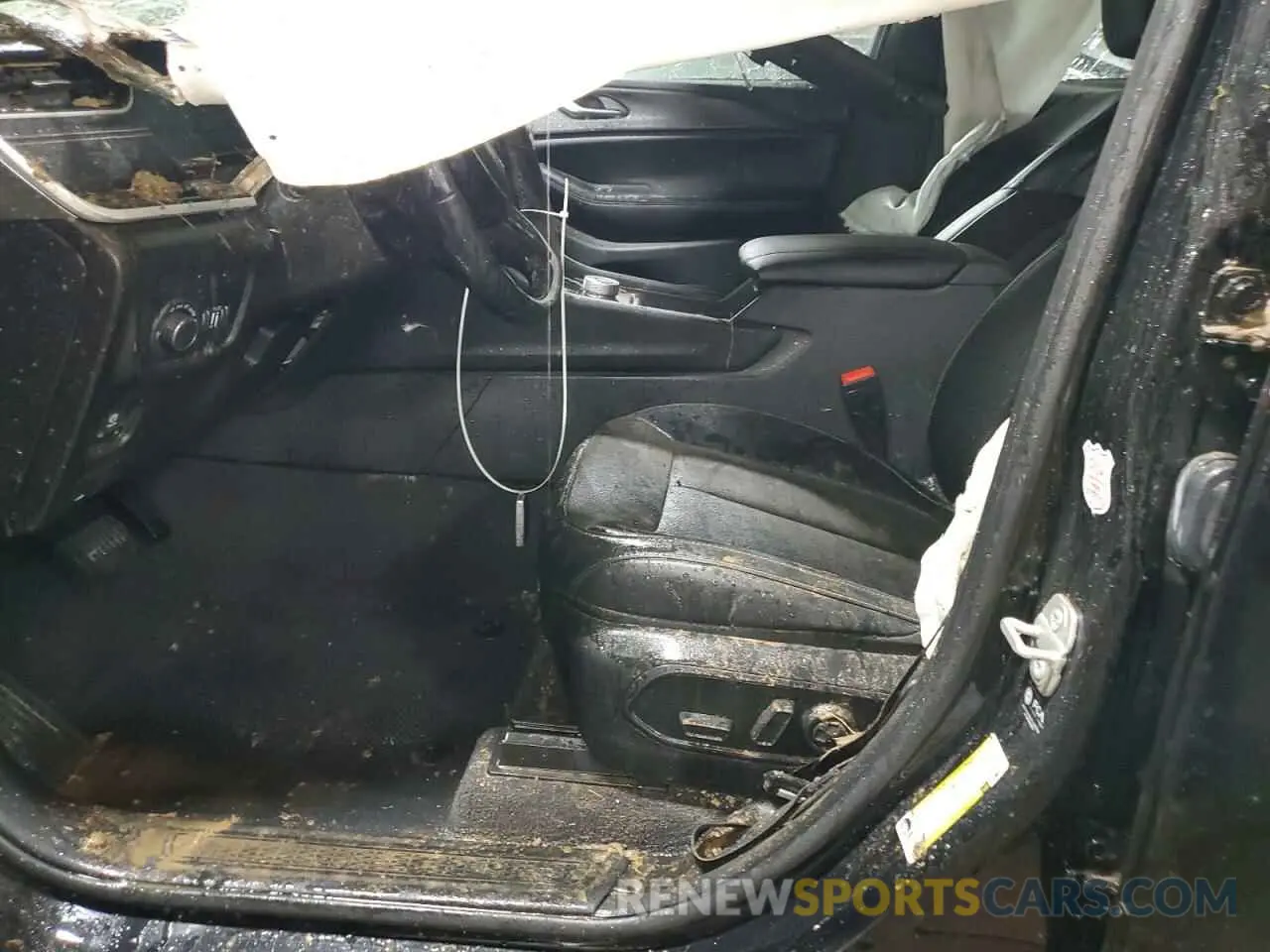 7 Photograph of a damaged car 1C4RJKAG9R8535662 JEEP GRAND CHER 2024