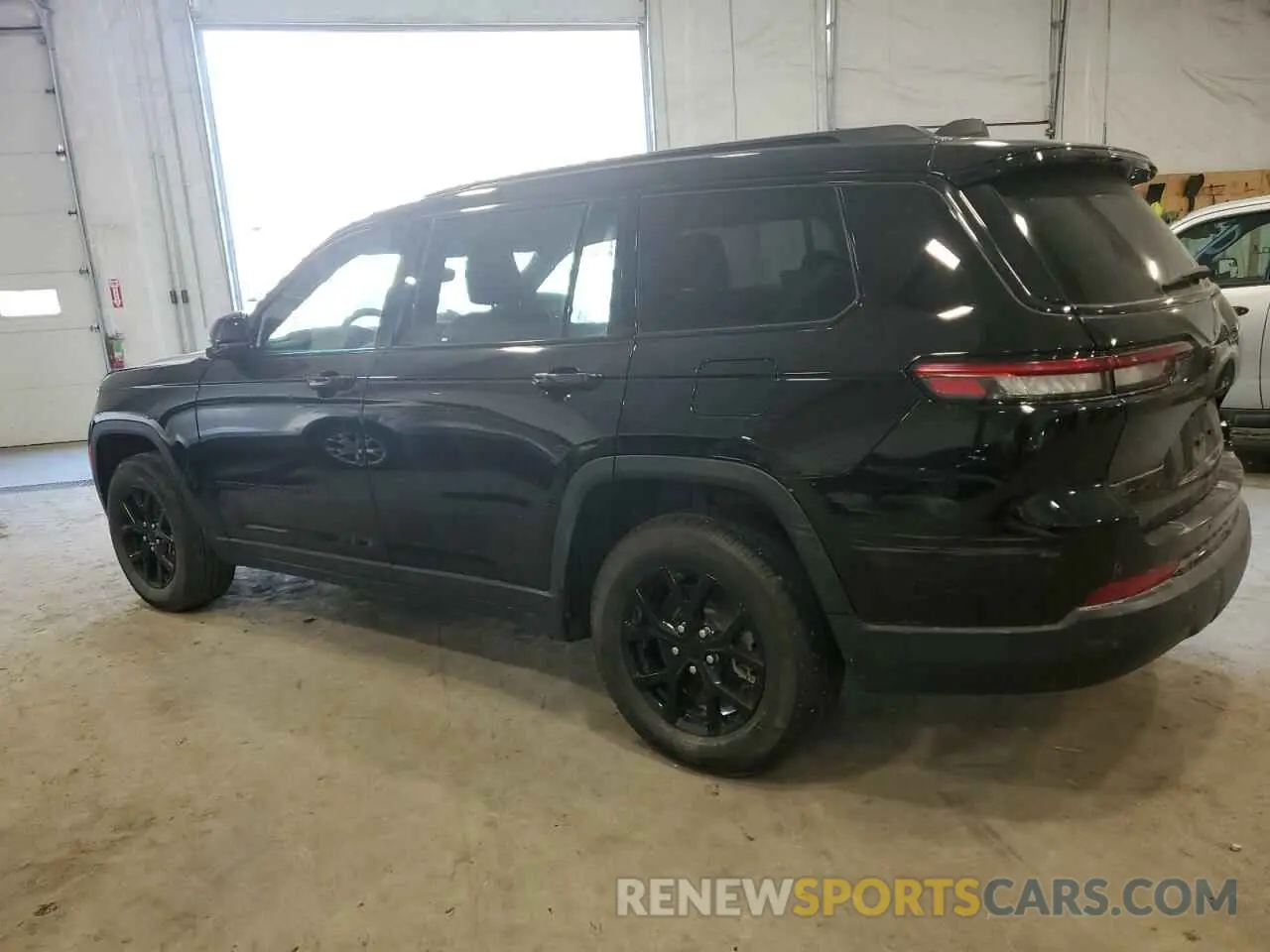 2 Photograph of a damaged car 1C4RJKAG9R8545463 JEEP GRAND CHER 2024