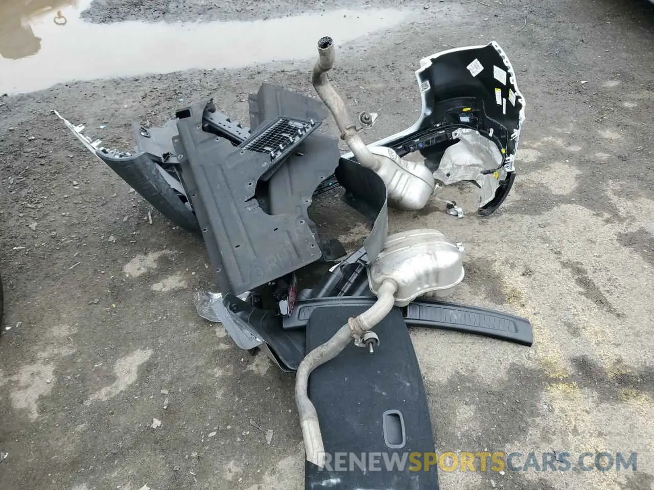 13 Photograph of a damaged car 1C4RJKAGXR8533645 JEEP GRAND CHER 2024