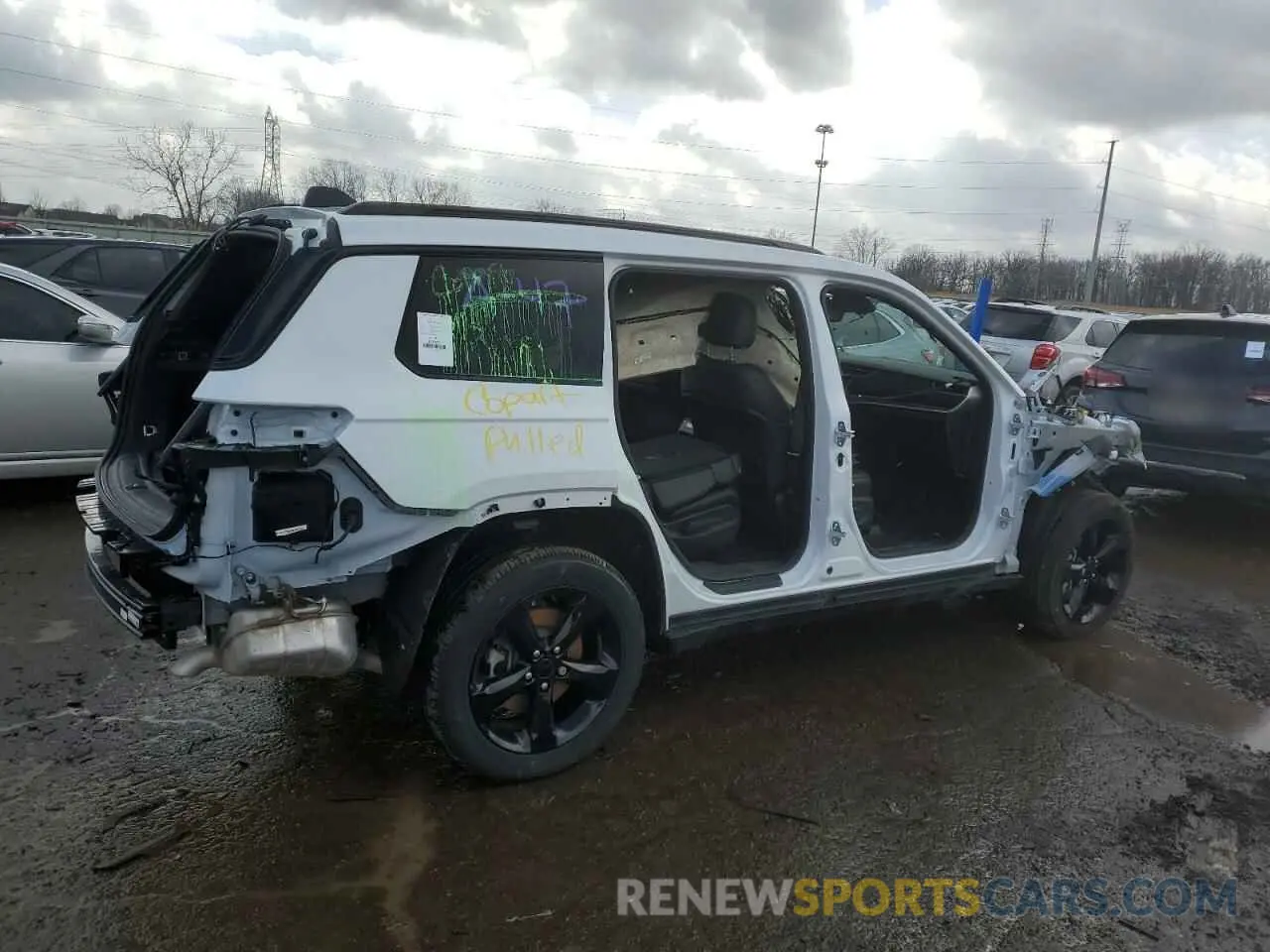 3 Фотография поврежденного автомобиля 1C4RJKAGXR8612121 JEEP GRAND CHER 2024