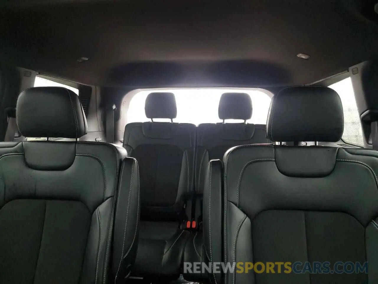 10 Фотография поврежденного автомобиля 1C4RJKAGXR8929817 JEEP GRAND CHER 2024