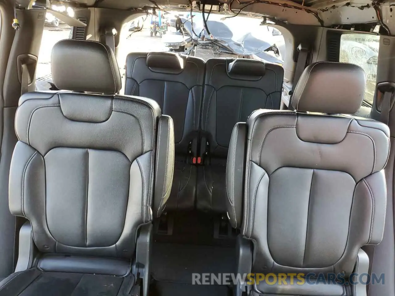 10 Фотография поврежденного автомобиля 1C4RJKBGXR8596047 JEEP GRAND CHER 2024
