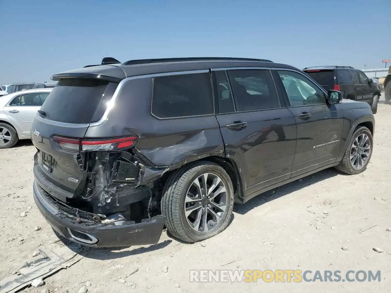 3 Фотография поврежденного автомобиля 1C4RJKDG8R8564520 JEEP GRAND CHER 2024