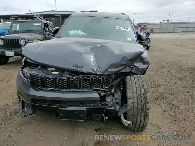 12 Photograph of a damaged car 1C4RJKEG7R8592680 JEEP GRAND CHER 2024