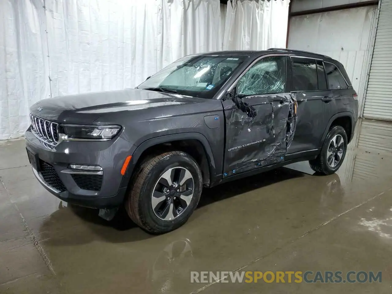1 Photograph of a damaged car 1C4RJYB61RC158542 JEEP GRAND CHER 2024