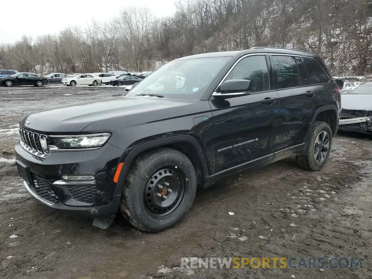 1 Фотография поврежденного автомобиля 1C4RJYB65RC713329 JEEP GRAND CHER 2024